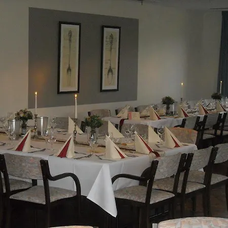 Auehof & Restaurant Hotel 3*